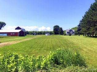 390 Lawson Rd, Skandia, MI 49885