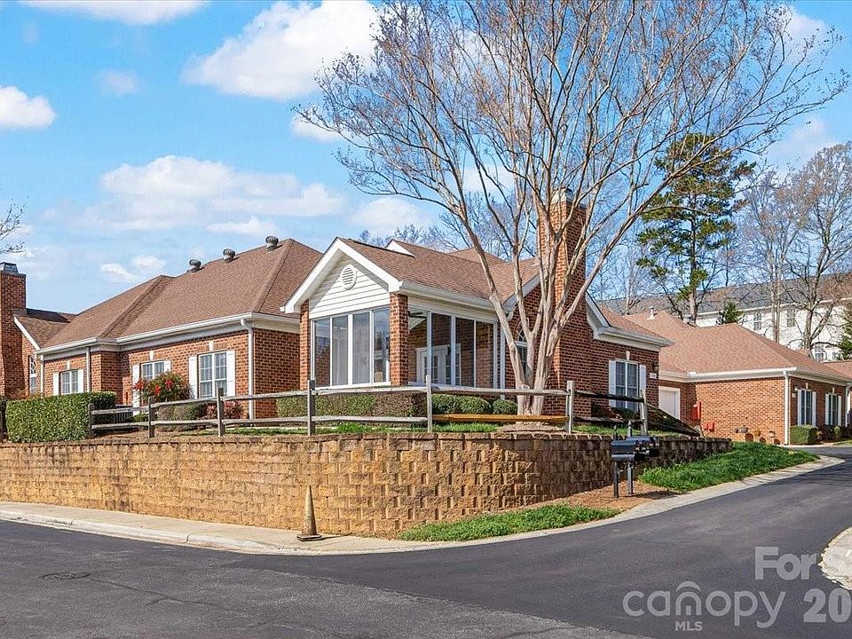 1st image of 8368 Windsor Ridge Dr
