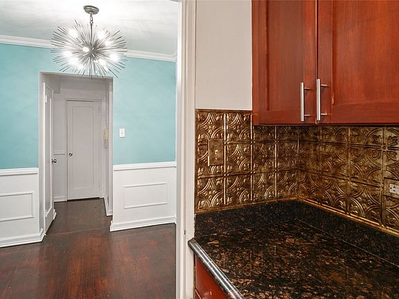 3rd image of 67-12 Yellowstone Blvd #D
