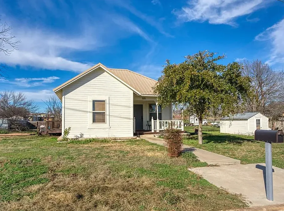 2 bed, 668 sqft, $1,250 — Photo 3