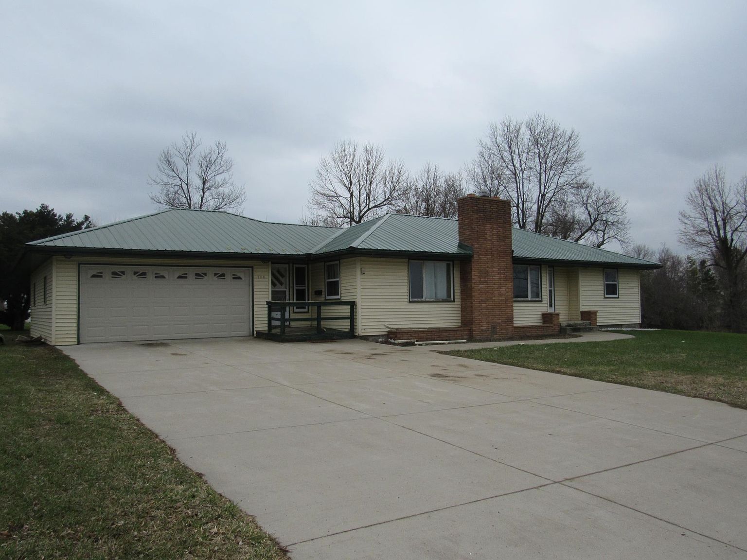 706 3rd Ave, Wilmont, MN 56185 Zillow