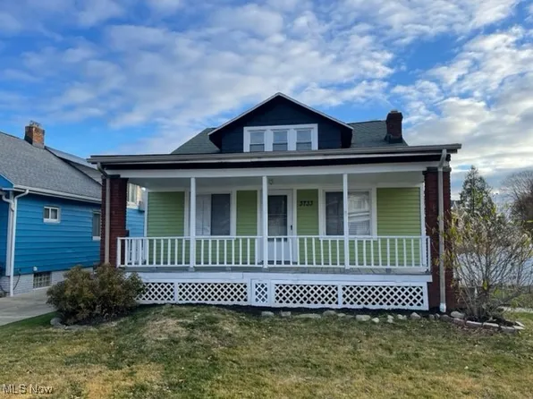 3733 W 128th St, Cleveland, OH 44111