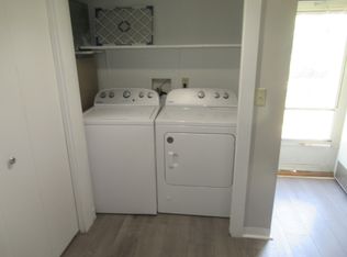 11631 Ravenna Rd, Twinsburg, OH 44087