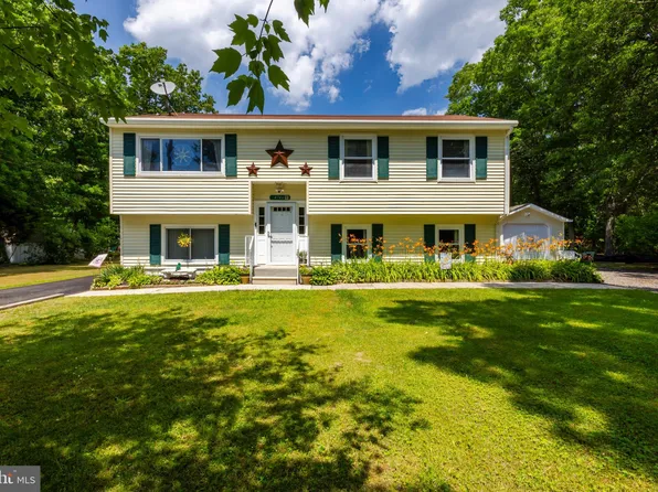 4746 Reading Ave, Egg Harbor City, NJ 08215