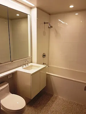 Rented by Livin USA LLC | media 6