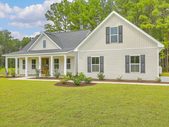 118 Mitch Ln, Holly Hill, SC 29059