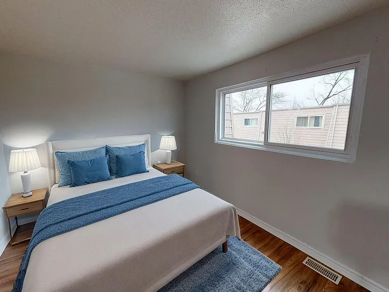 9460 Esplanade Dr — Photo 7
