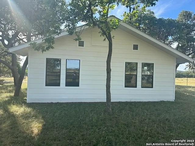 2 bed, 2.0 bath, 1176 sqft, $2,000 — Photo 4