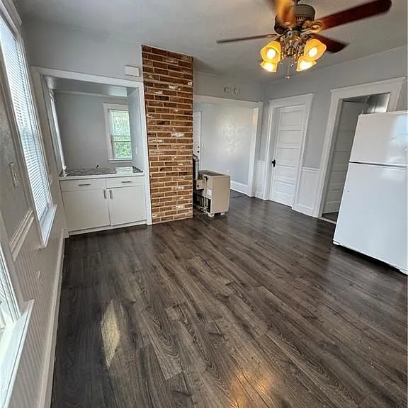 17 Booth Ave #2 — Photo 3
