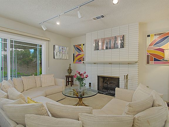 3rd image of 12168 Mirasol Way