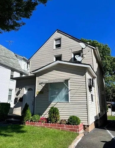 101 Lafayette Ave Photo 1