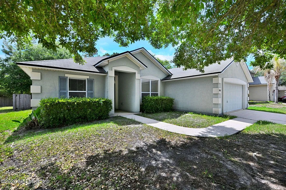 3 bed, 2.0 bath, 1588 sqft, $1,900 — Photo 3