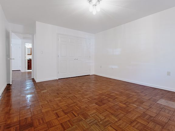 5th image of 174 Carroll St APT 1F
