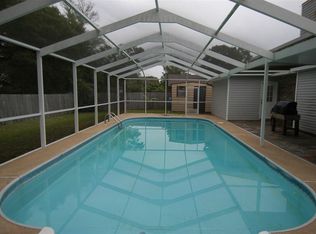 432 Twin Bay Dr, Pensacola, FL 32534