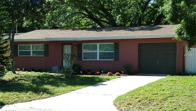 1st image of 1427 Bentley St