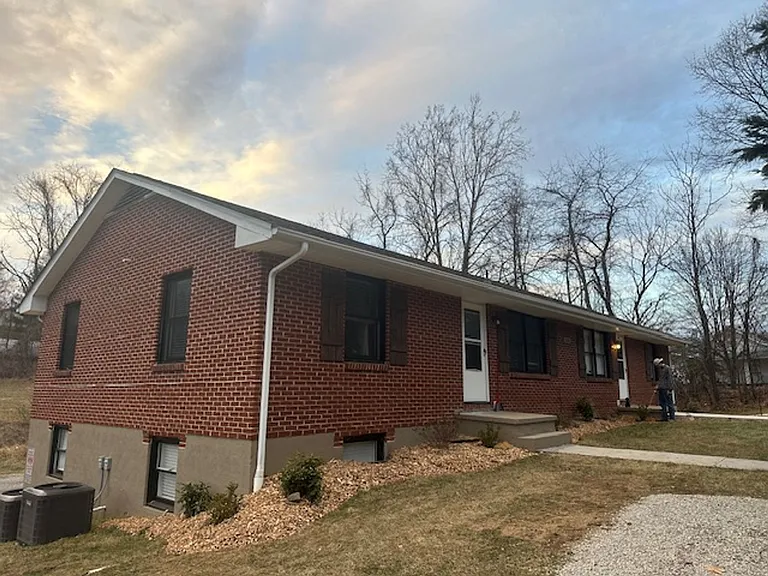 1003 Giles Road — Photo 8
