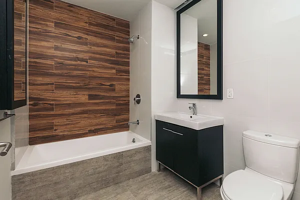 Rented by Nooklyn NYC LLC | media 28