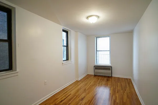 Rented by Bohemia Realty Group | media 22