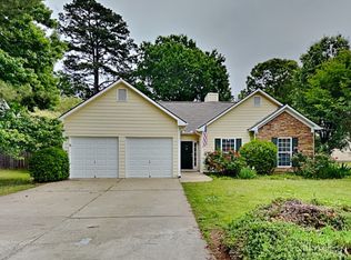 23 Freedom Dr NE, Cartersville, GA 30121