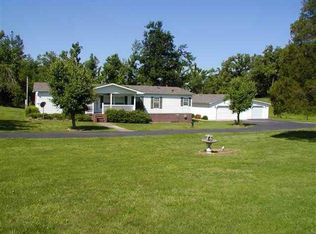 3733 Wadesboro Rd N, Benton, KY 42025