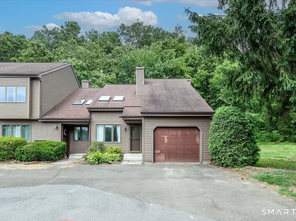 52 Twin Oaks #52, New Milford, CT 06776