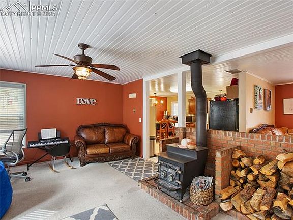 5th image of 430 Shady Ln