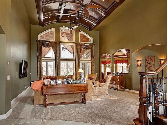 5th image of 24656 Eagle Pointe