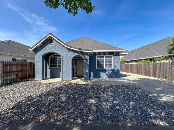 1826 Bedford Dr, Chico, CA 95928