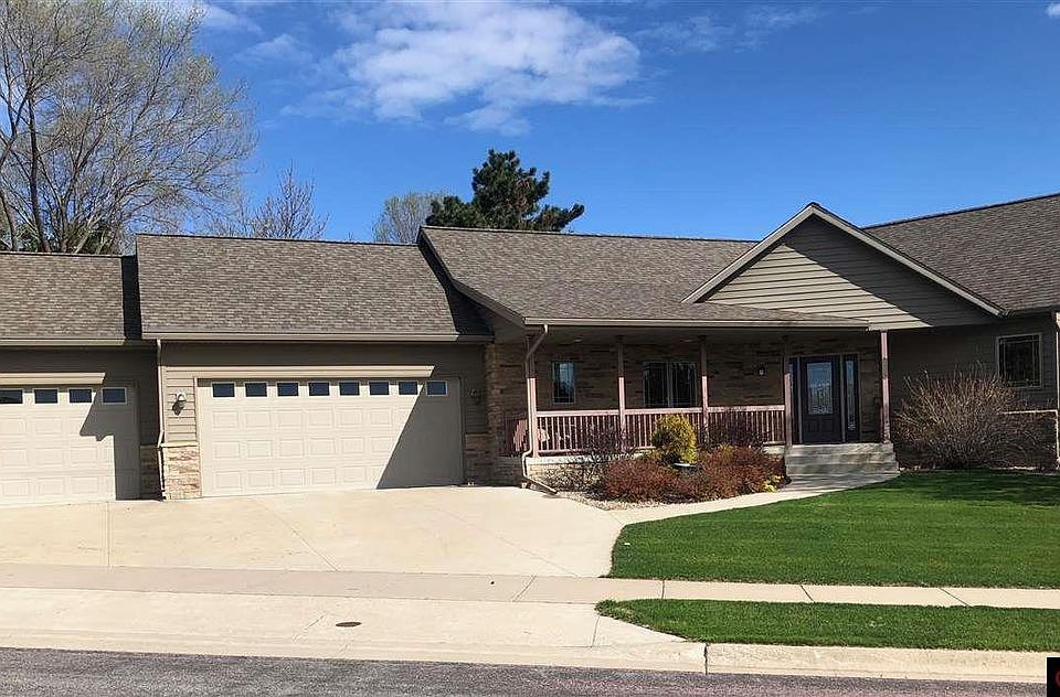 1st image of 359 N Welco Dr