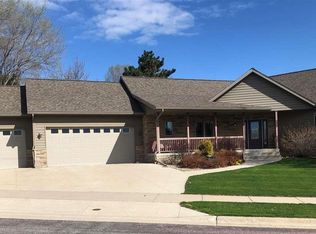 359 N Welco Dr, Saint Peter, MN 56082