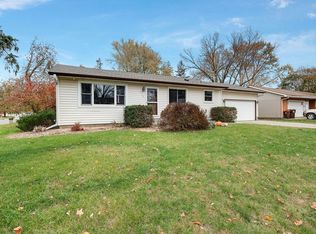 808 17th St W, Hastings, MN 55033