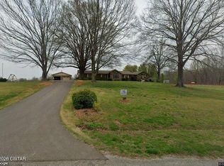 120 Olivers Chapel Rd, Bradford, TN 38316