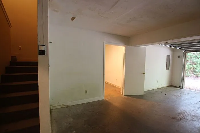 4508 Edinburgh Dr — Photo 18