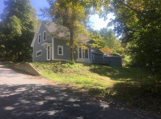 27 Maple St, Winchester, NH 03470