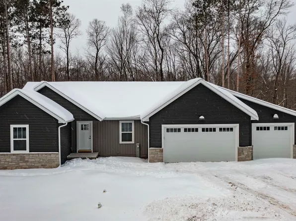 N3405 Covered Bridge Rd, Waupaca, WI 54981