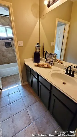 533 Thoreau Trl — Photo 26