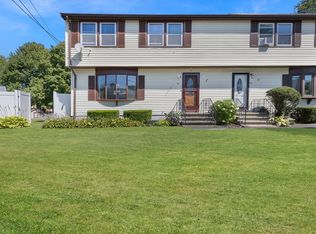 54 Country Club Dr UNIT 54, Randolph, MA 02368
