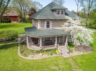 13986 Dexter Chelsea Rd, Chelsea, MI 48118