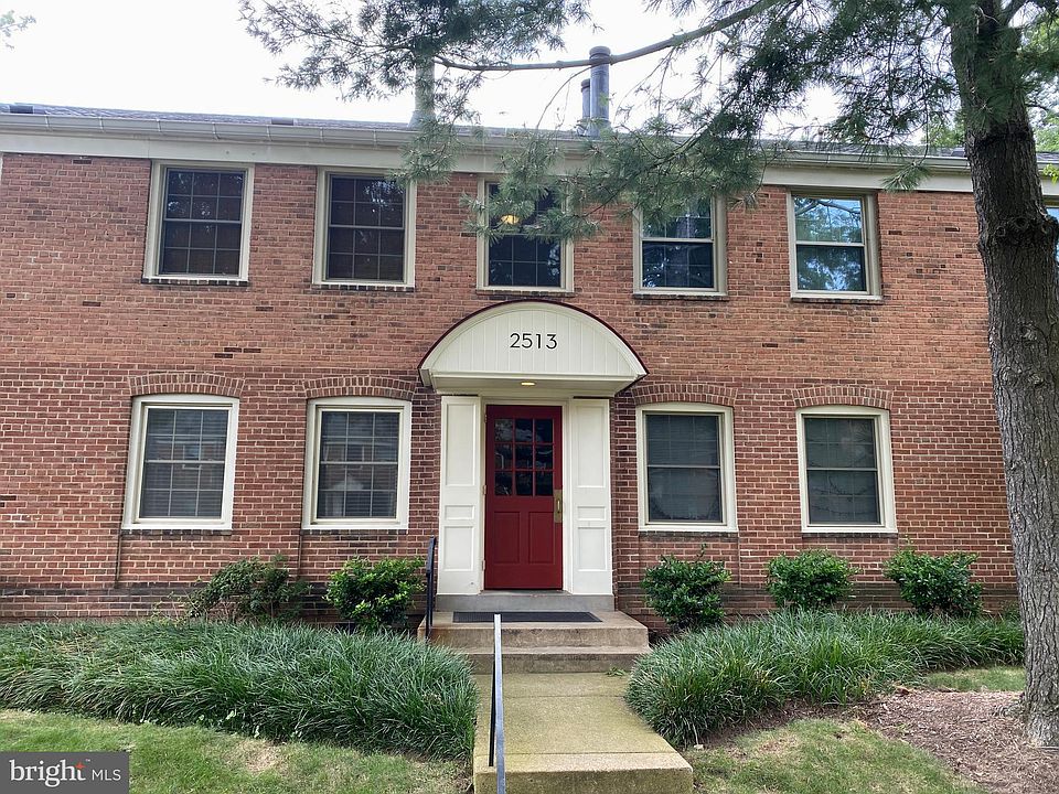 1st image of 2513 Arlington Blvd APT 202