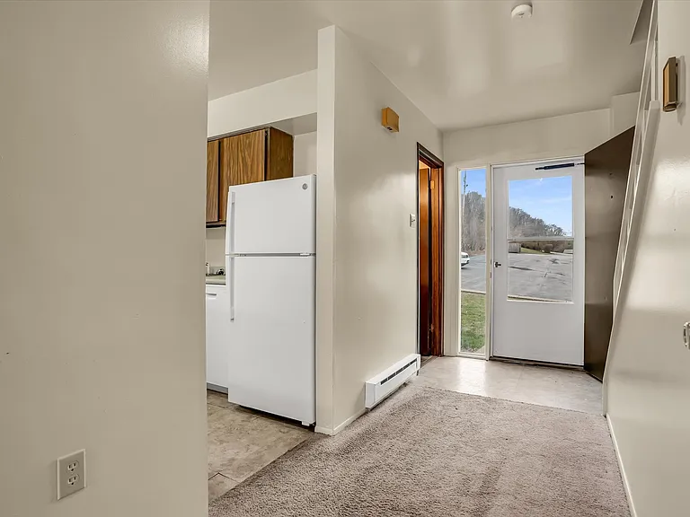Beaver Creek Village Apartments — Photo 28