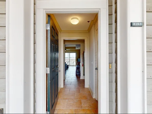 91 Screven St Unit E212, Darien, GA 31305