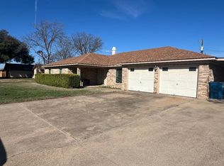 104 W Highland Dr, Whitney, TX 76692