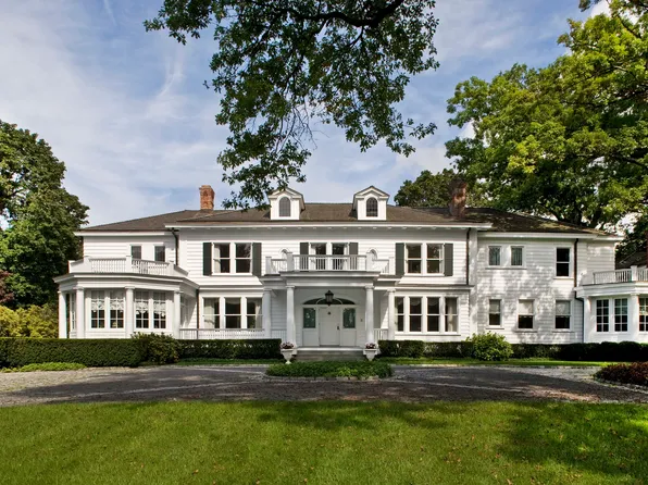 233 Pine Rd, Briarcliff Manor, NY 10510