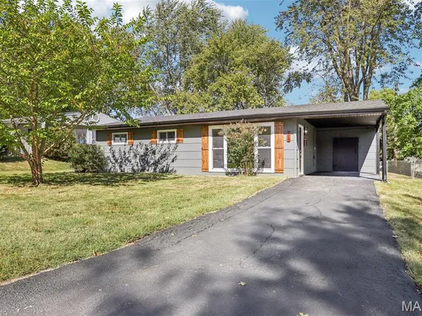 9513 Margo Ann Ln, Saint Louis, MO 63134