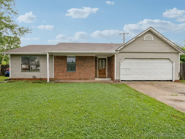 8102 N 121st East Ave, Owasso, OK 74055