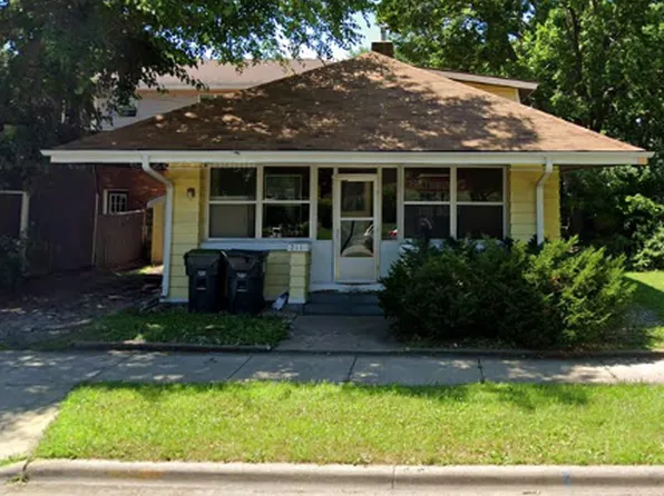 211 16th St N, La Crosse, WI 54601