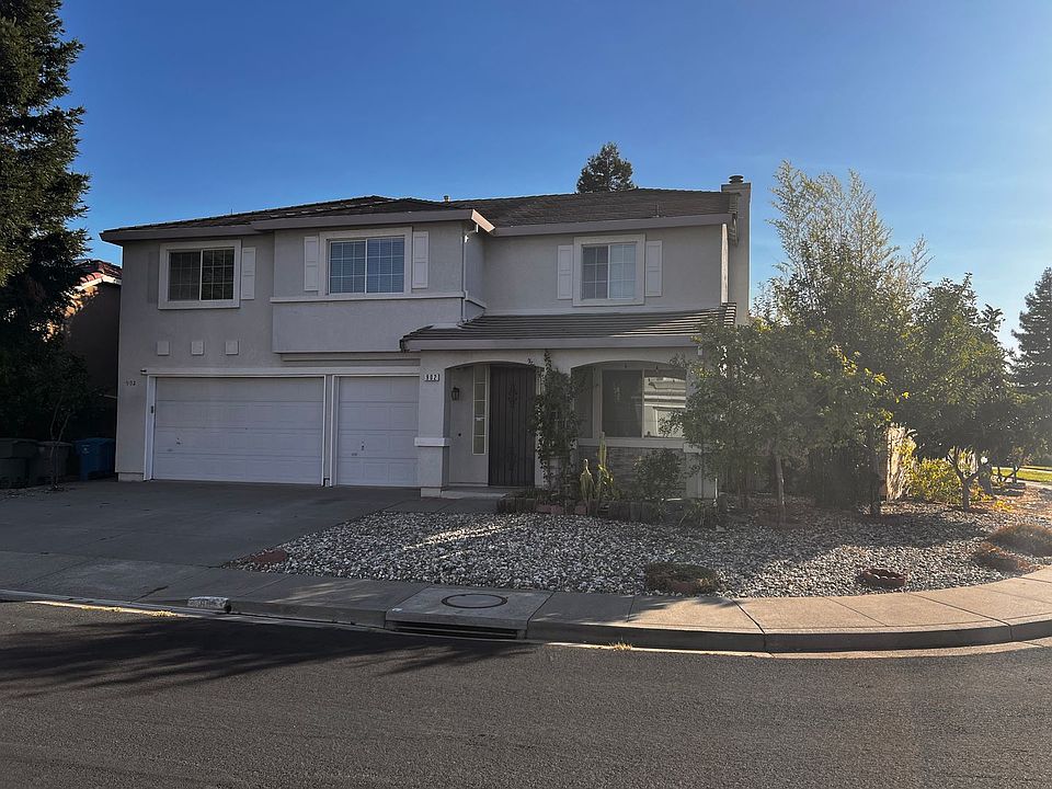 1st image of 902 Topaz Cir