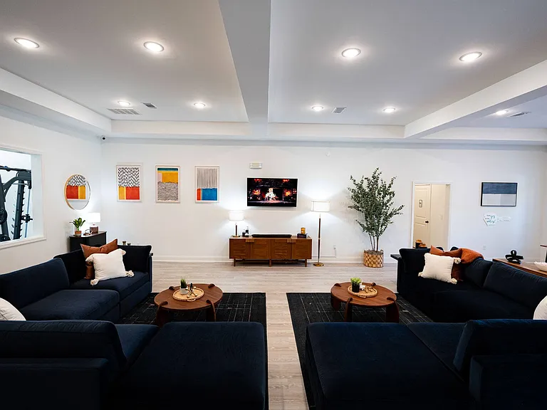 The Premiere at Brunswick Apartment Homes — Photo 14