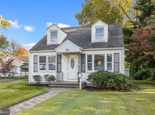 5 Ida Ave, Morrisville, PA 19067
