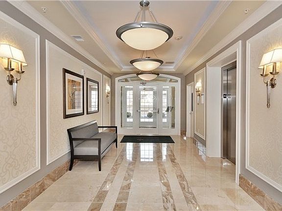 4th image of 79 Four Seasons Dr